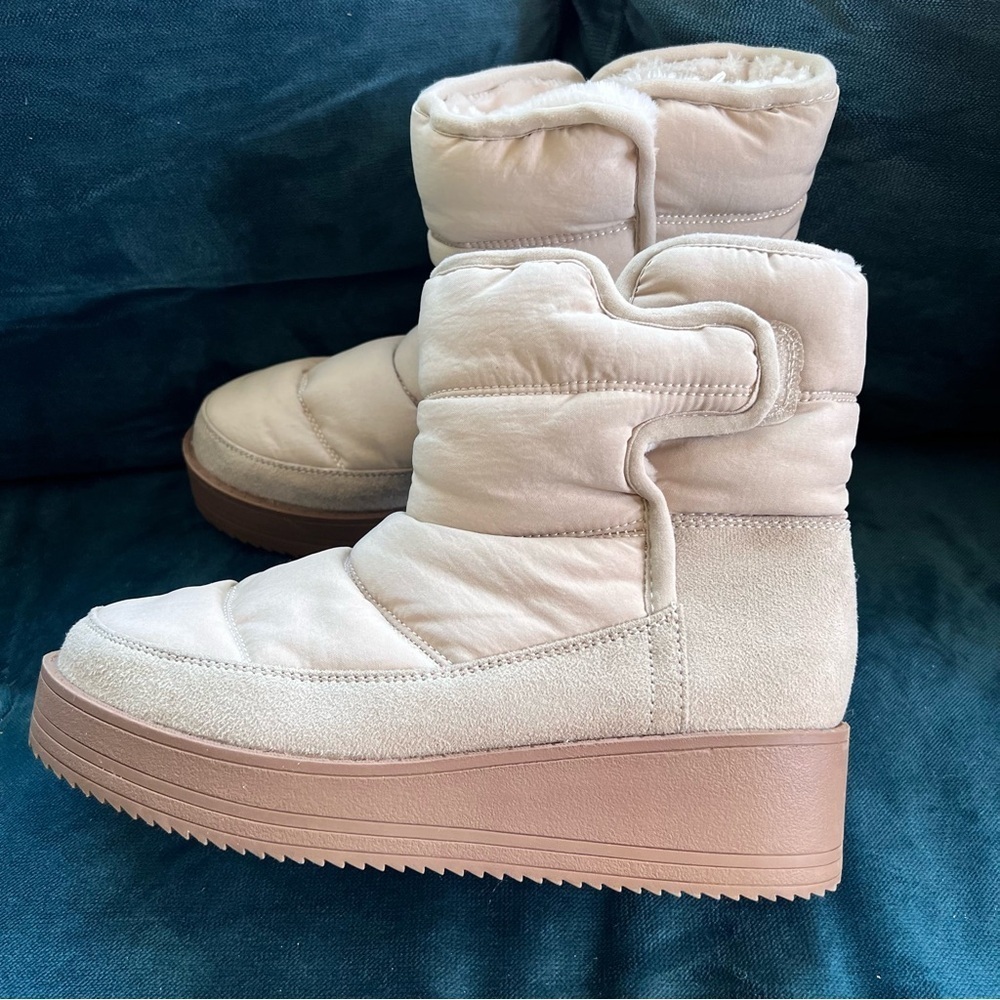 QUILTED PLATFORM NEUTRAL CREAM PUFFER SNOW BOOTS SHERPA LINED SIZE 8 NWOT - Picture 2 of 9